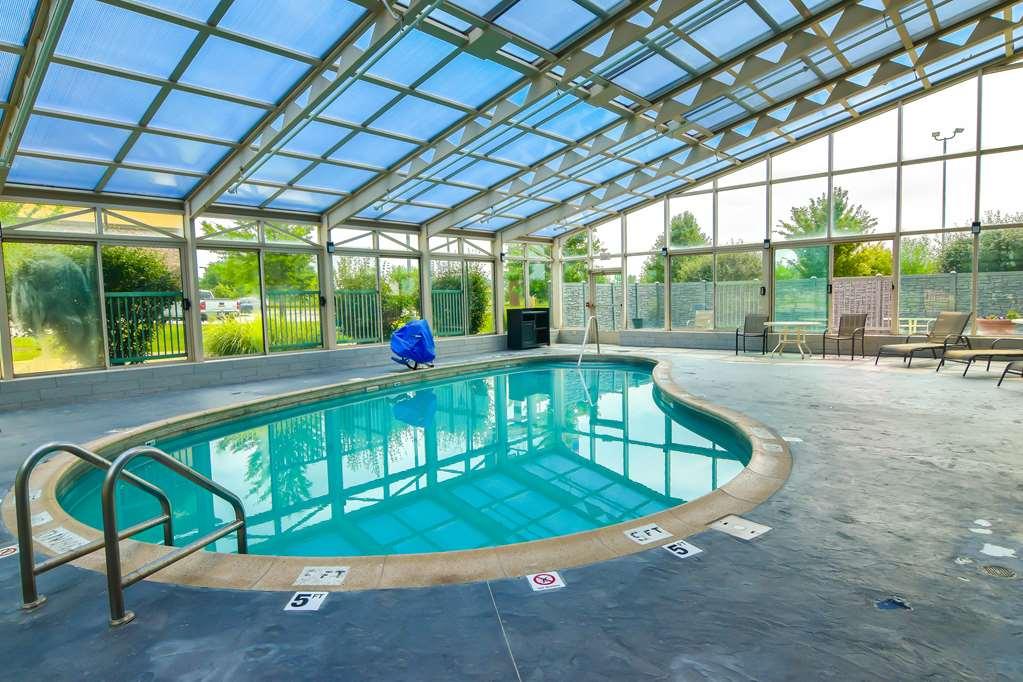 Best Western Plus Lafayette Hotel University Area 시설 사진