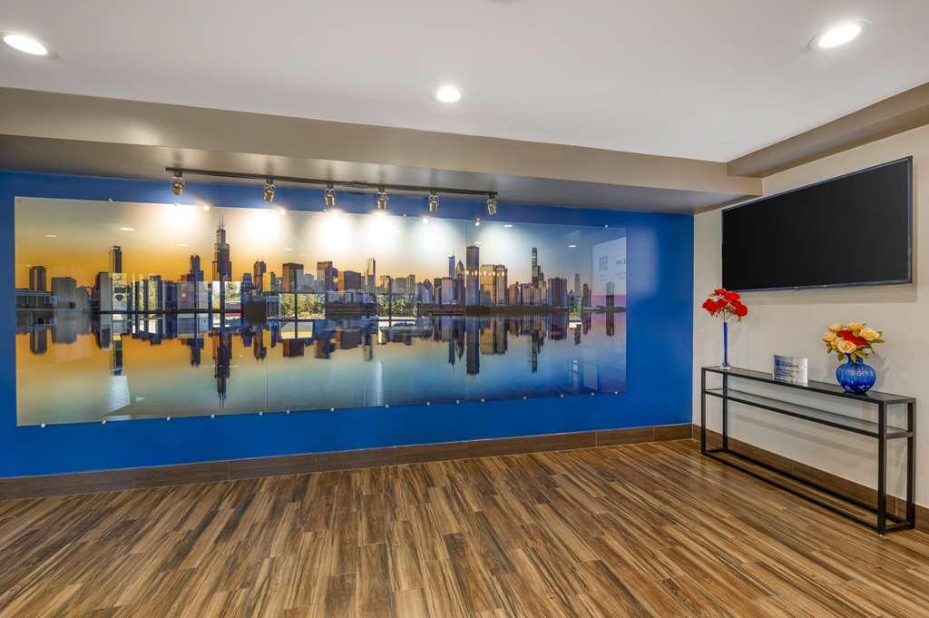 Best Western Plus Lafayette Hotel University Area 내부 사진
